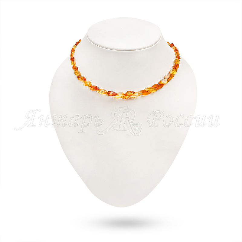 Бусы, янтарь